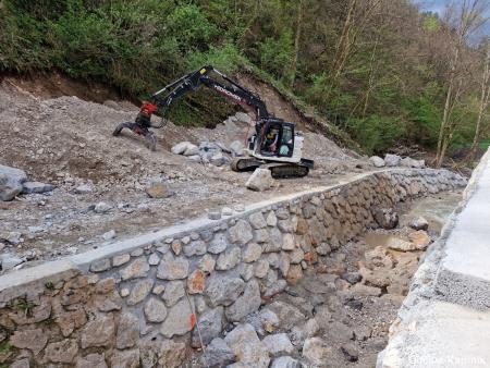 Sanacijska obnova vodotokov in hudournikov po poplavah (8)